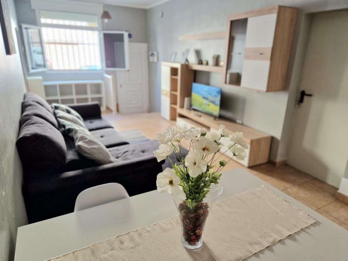 Spacious Chalet Next To The Sea - Airport Villa San Isidro  Exteriör bild